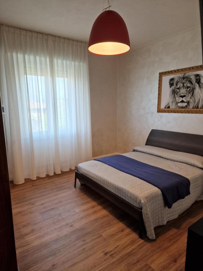 B&B A Due Passi Dal Lago Adro Extérieur photo